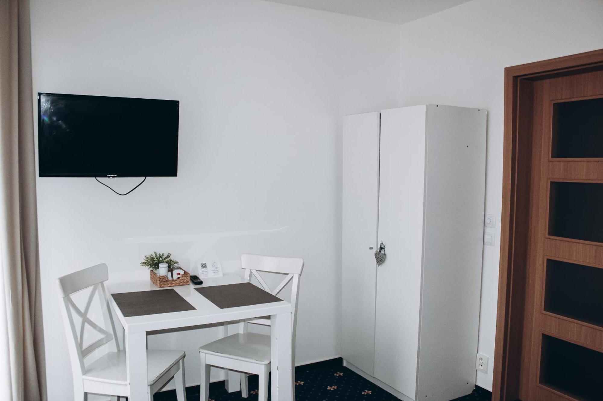 Sokolska Apartment Prague Exterior photo